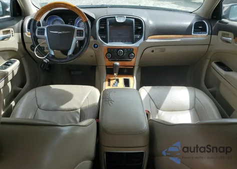 2013 Chrysler 300C from USA, damaged, VIN 2C3CCAET4DH680410